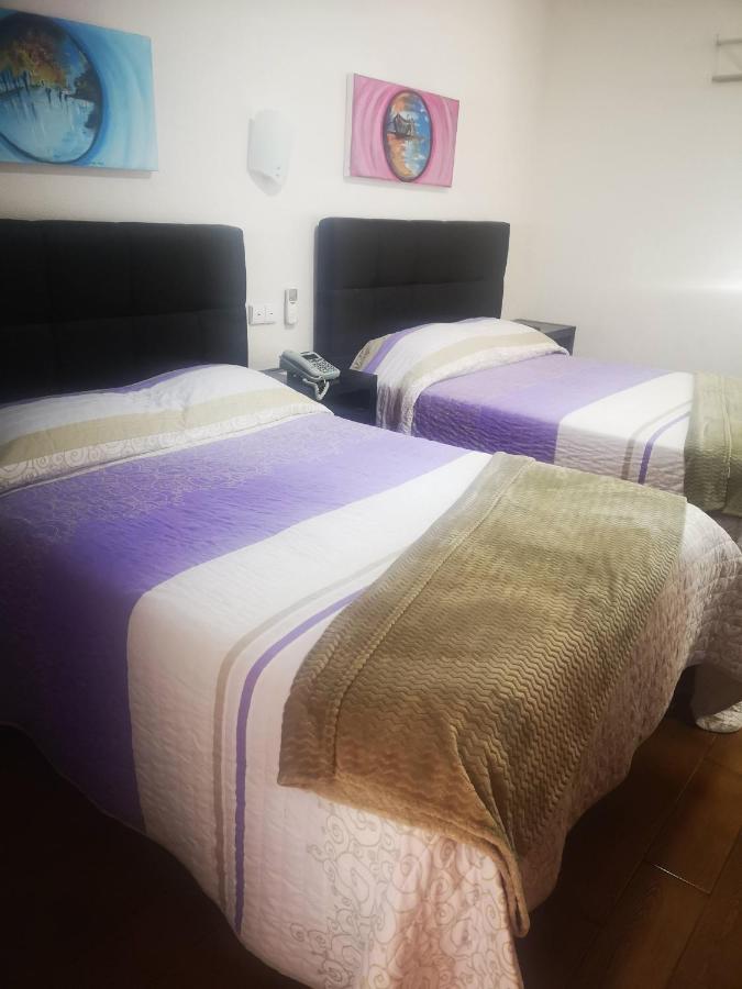 Hotel 4 Estacoes 2*