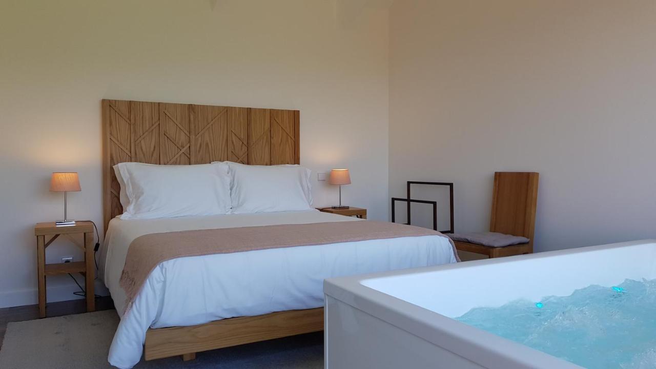 Casas Do Monte De Roques Farm stay
