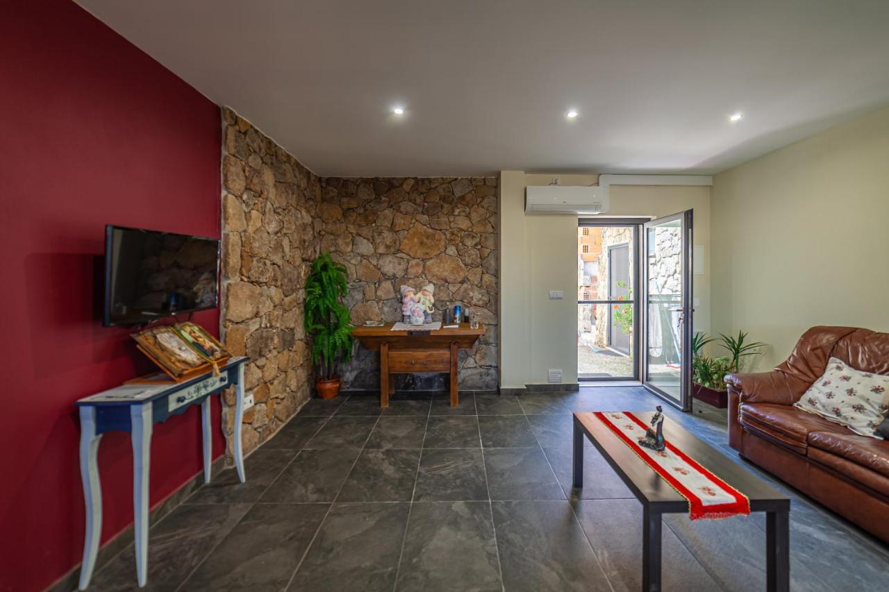 Casas Da Fraga - Serra Da Estrela Holiday home *