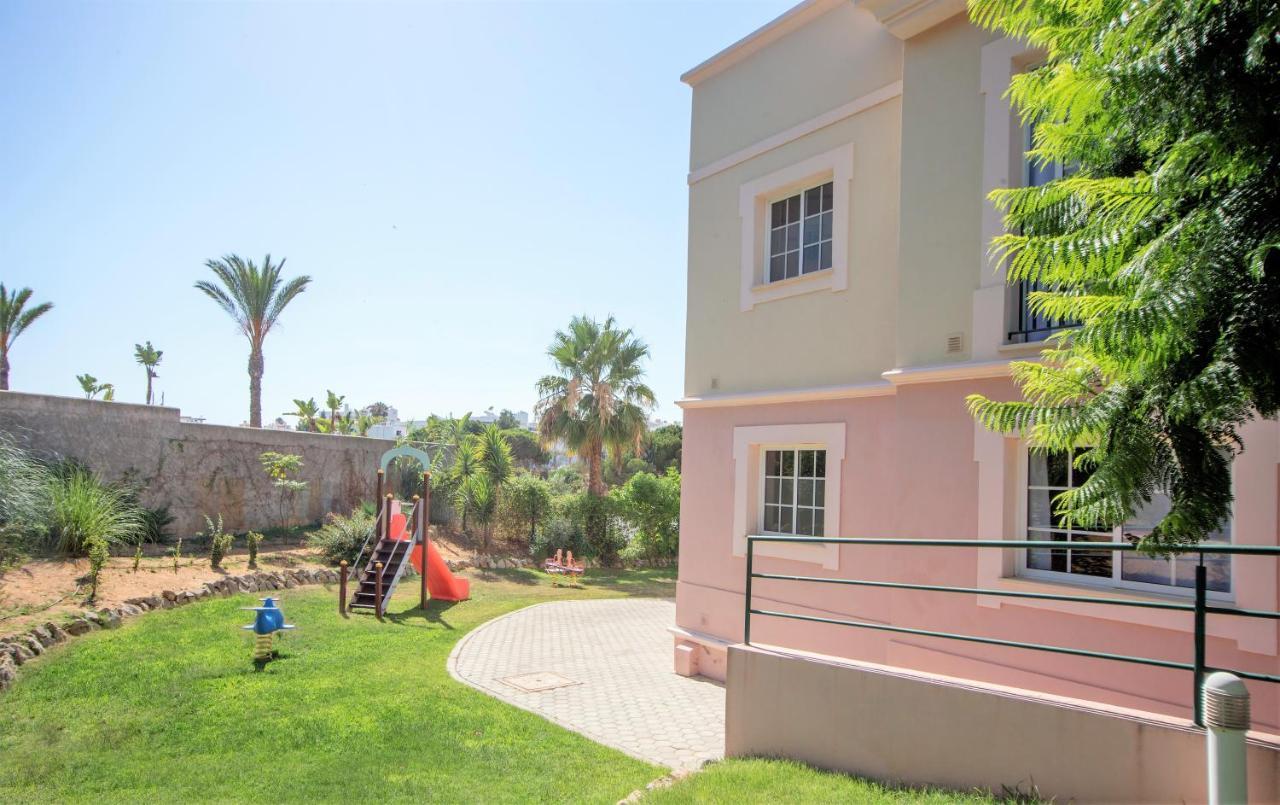 Aquamar Apartahotel 3*