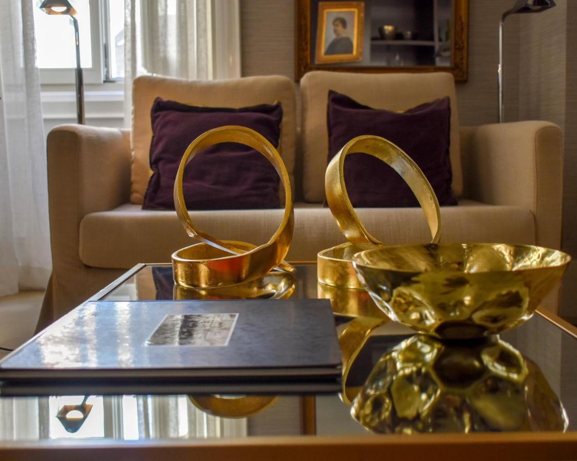 Universal Boutique Hotel 4*