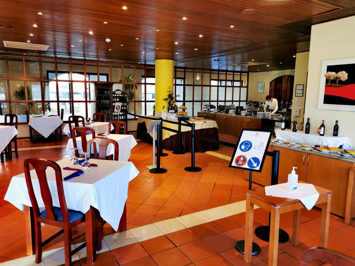 Dom Fernando Hotel Évora