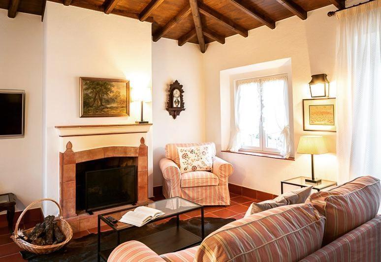 Rural Monte Da Provenca 4*