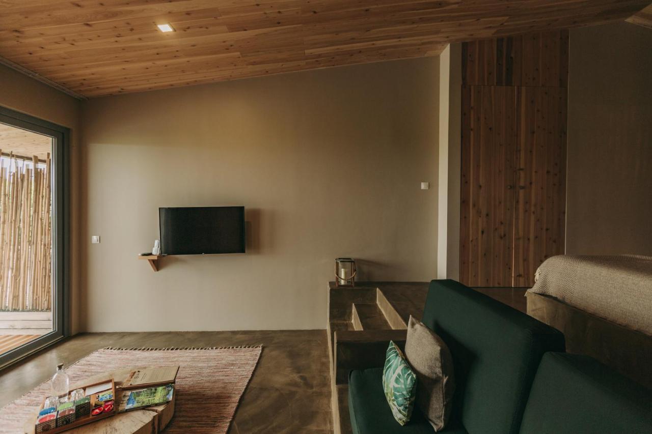 Santa Barbara Eco-beach Hotel