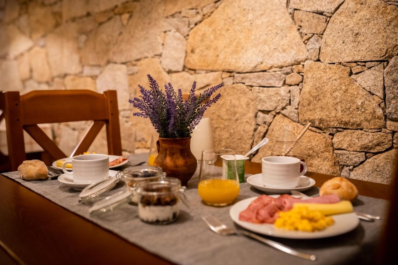 Quinta Oliveiras Hotel *