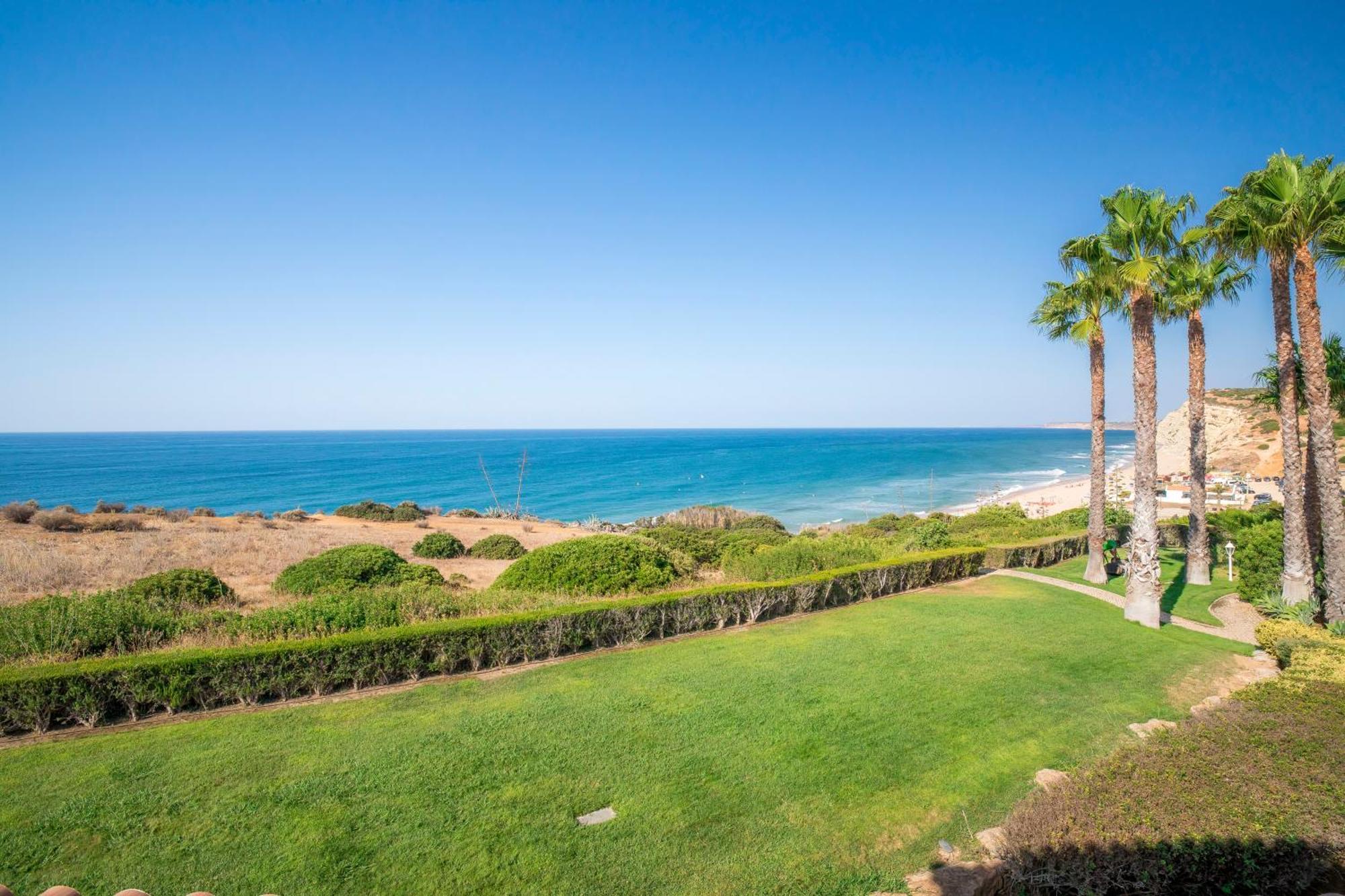 Clube Porto Mos - Sunplace & Hotel Lagos