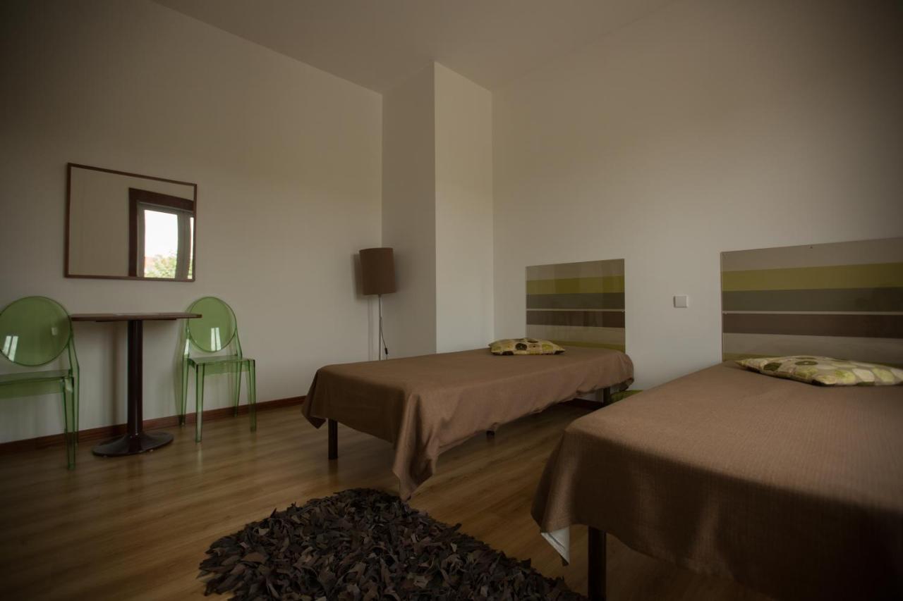 Hi - De Juventude Hostel *