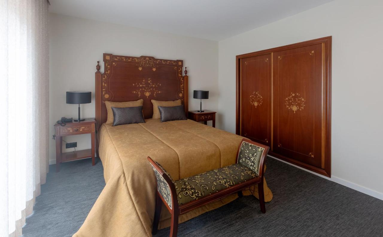 Afonso V & 3* Aveiro