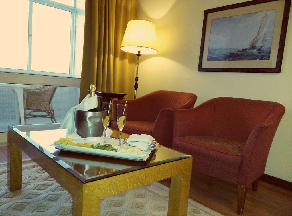 Golden Tulip Porto Gaia Hotel