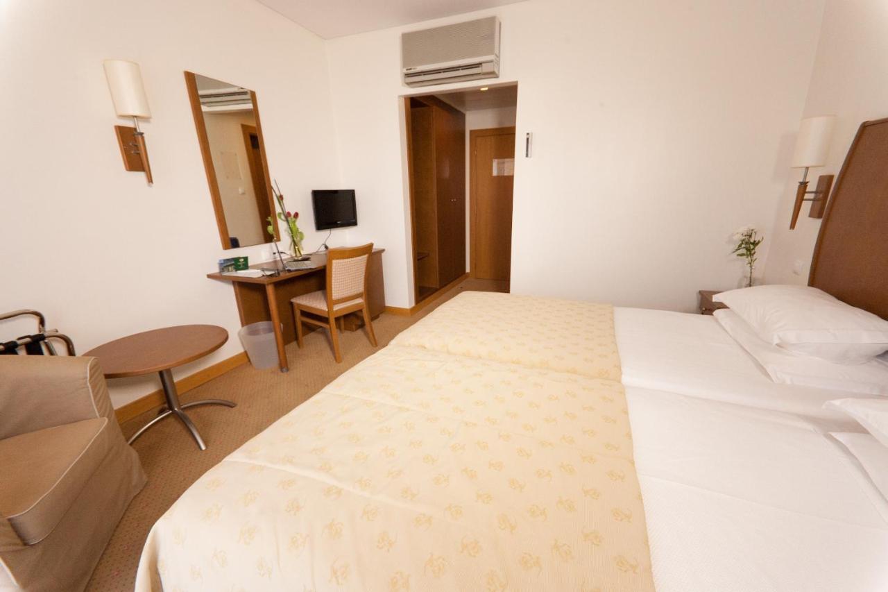 Cinquentenario & Conference Center Hotel