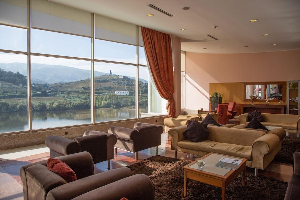 Hotel Regua Douro 4*