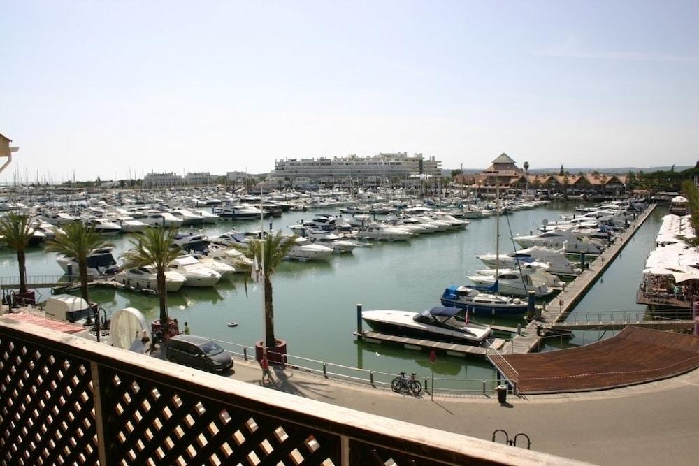 Apartment Marina Plaza By Garvetur