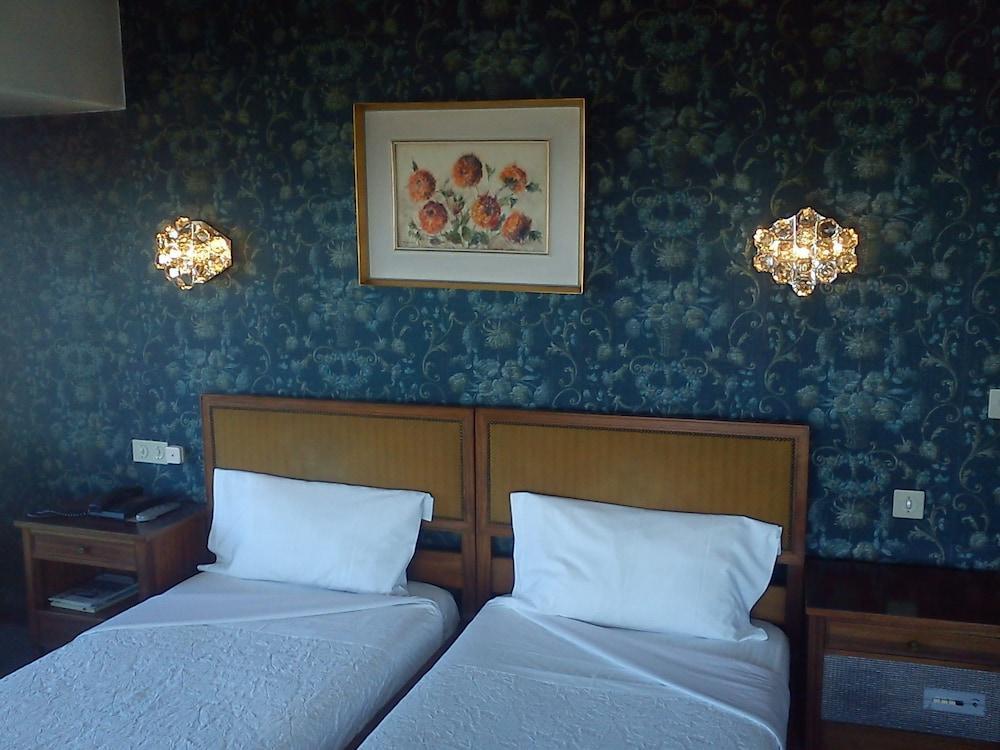 Hotel Miradouro 2*