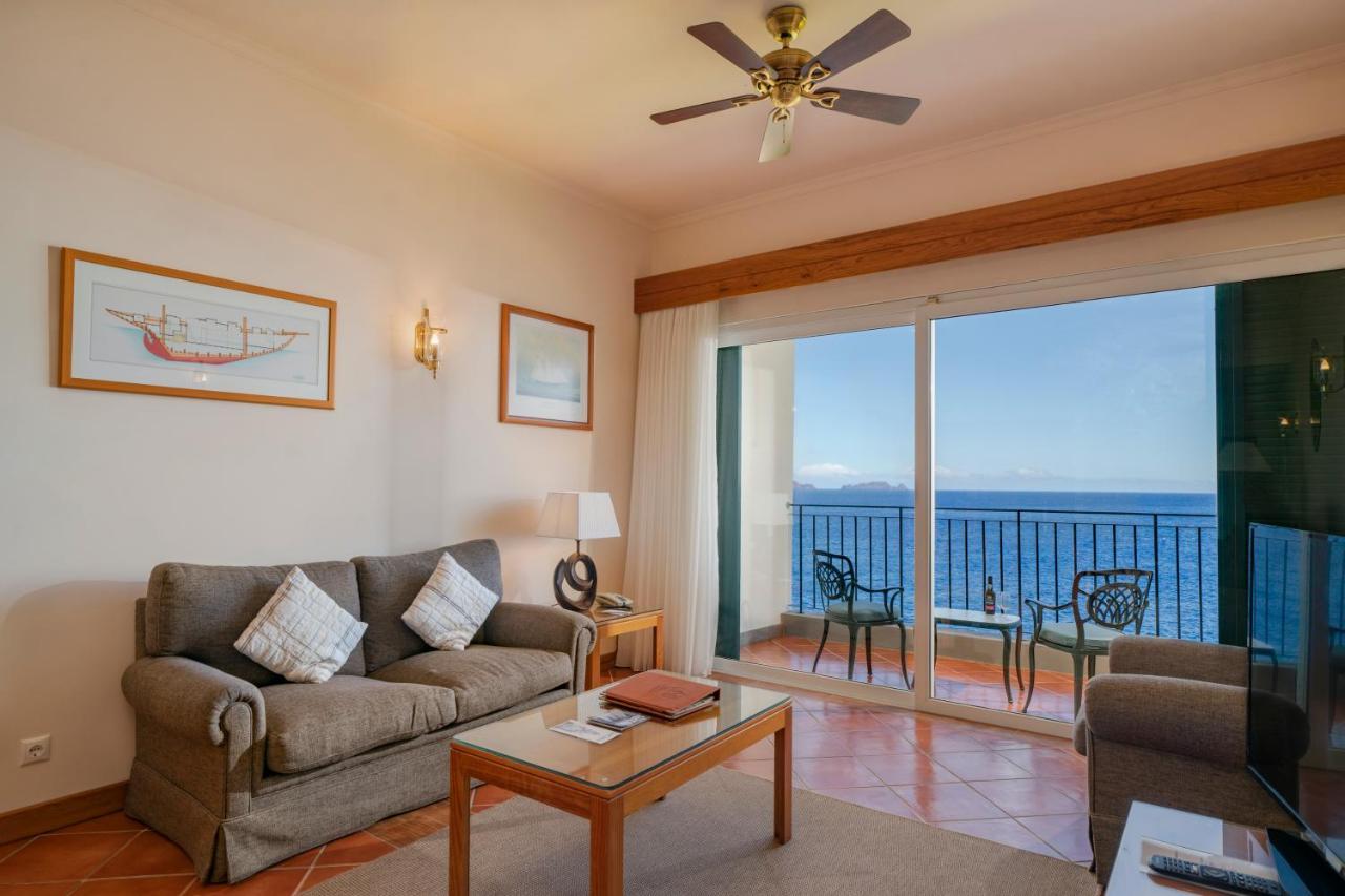Albatroz & Yacht Club Hotel Santa Cruz - Madeira