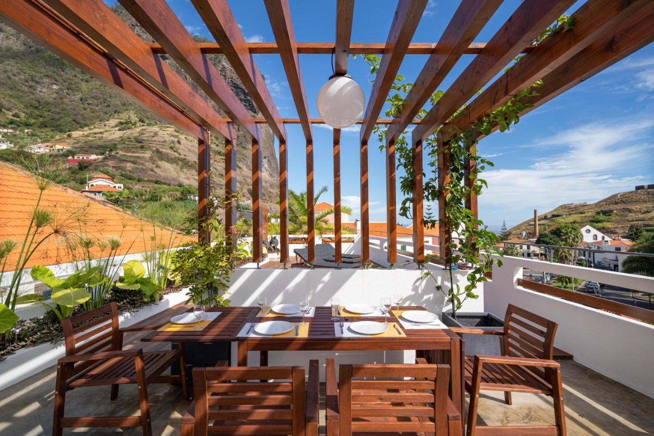 Hostel Madeira Surf Camp