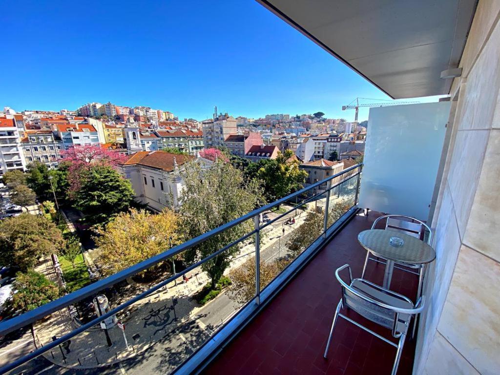 Hotel By 3*
