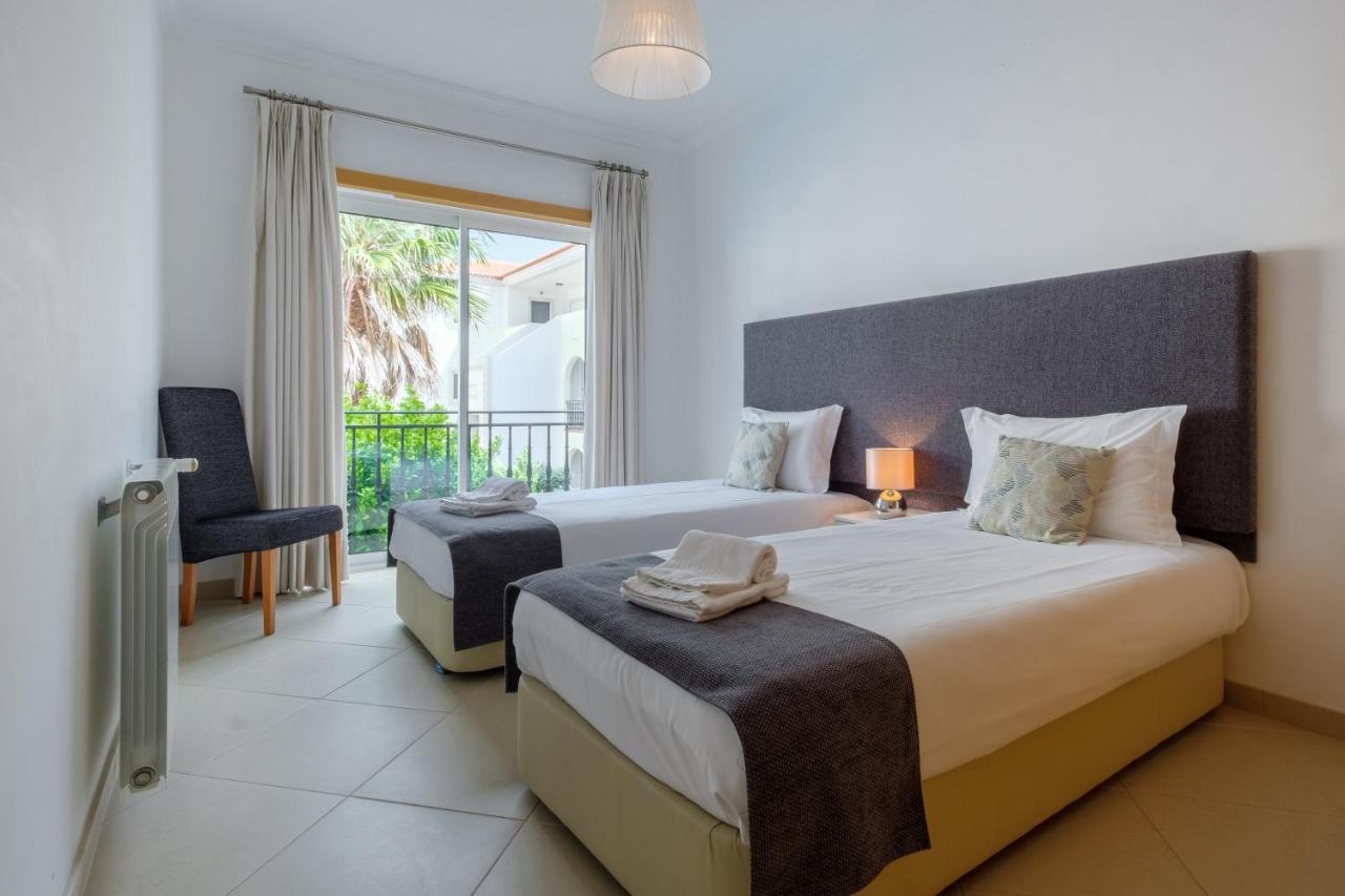 Townhouse T4 Vista Mar Holiday home