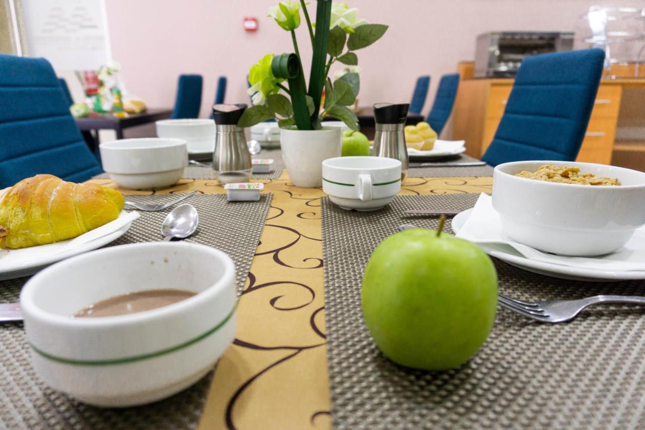 Residencial Do Areeiro Gasthuis 2*