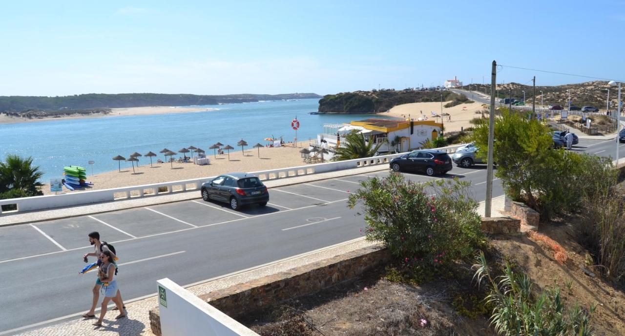 Cerca Da Vitoria 3 Milfontes Aparthotel *