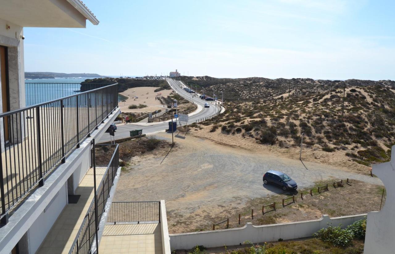 Cerca Da Vitoria 3 Milfontes Aparthotel *