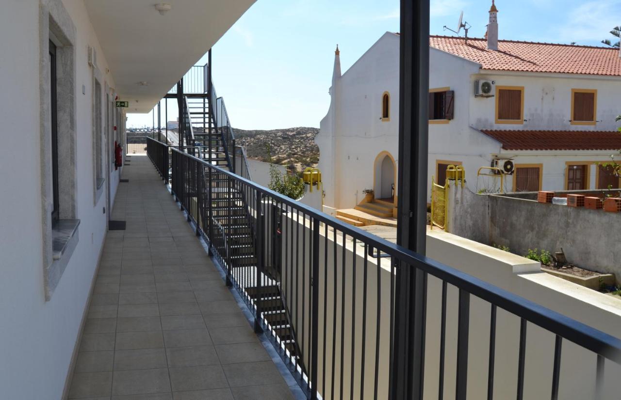 Cerca Da Vitoria 3 Milfontes Aparthotel