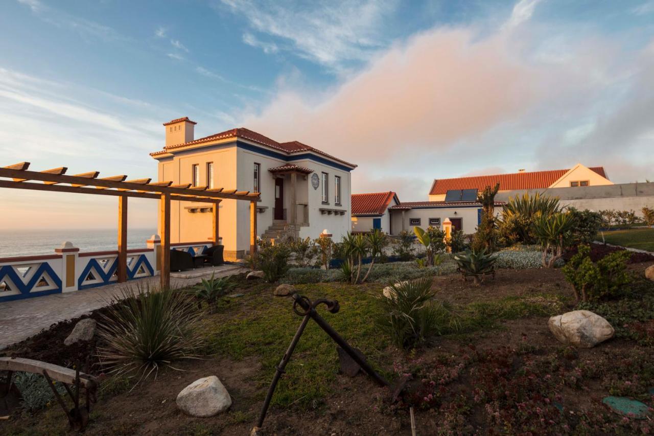 O Amorzinho Sintra Bed & Breakfast *