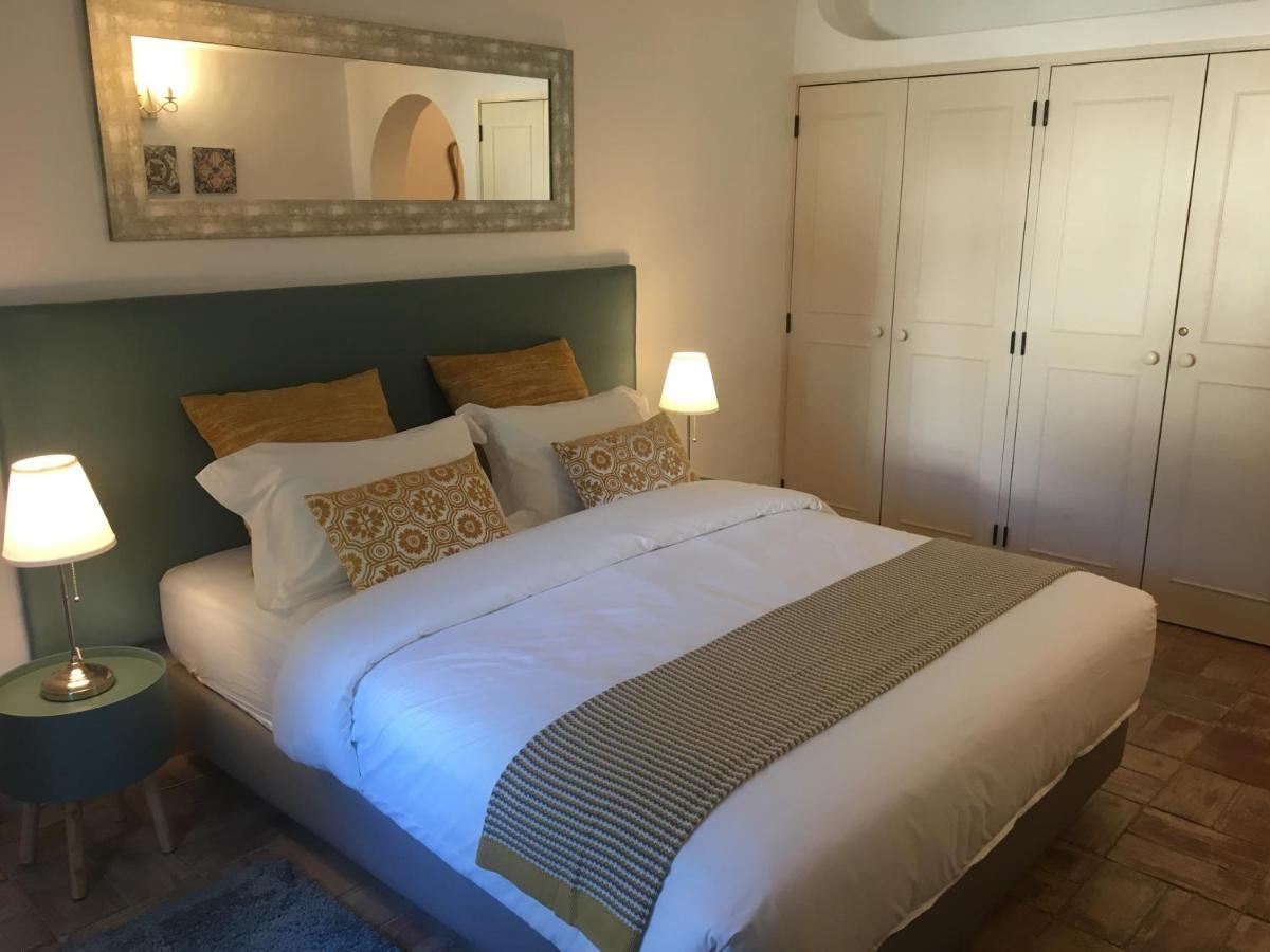 Felicidade Bed & Breakfast Loule
