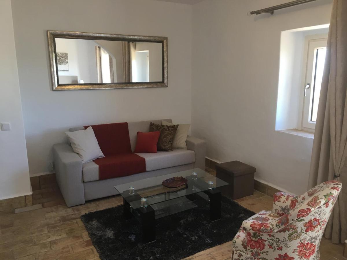 Felicidade Bed & Breakfast *