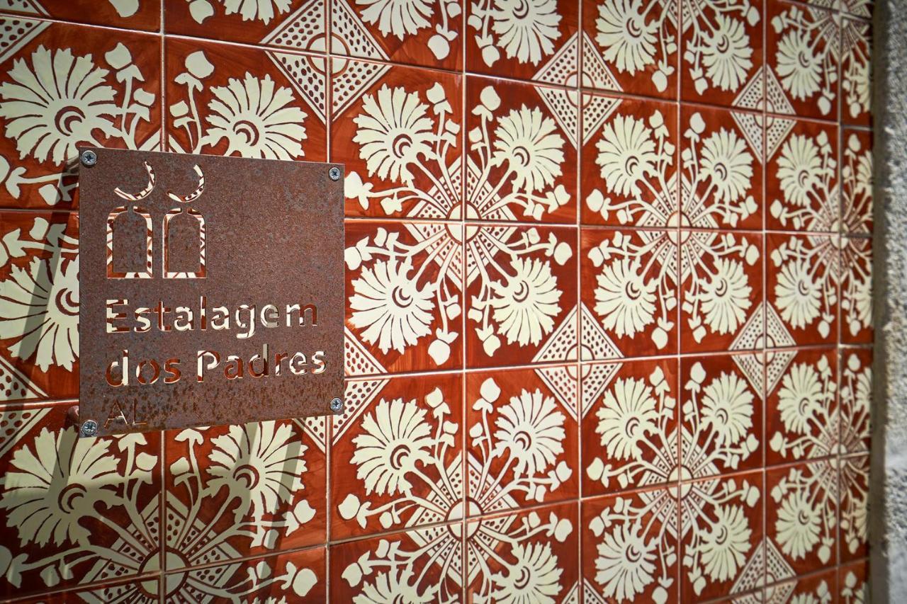 Up Estalagem Dos Padres Bed & Breakfast *