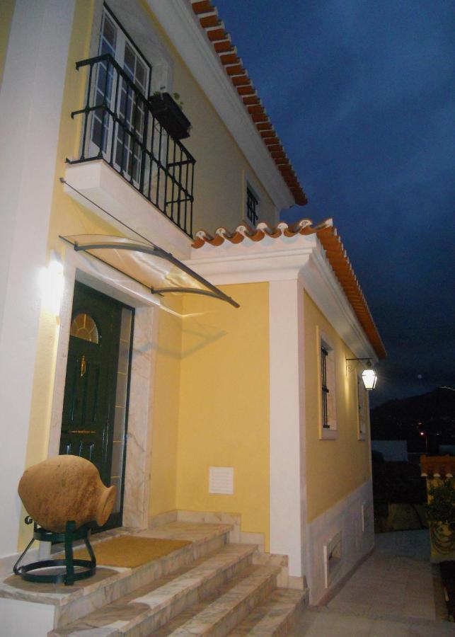 Galo Preto - Bed & Breakfast Sintra