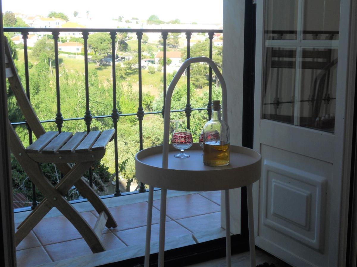 Galo Preto - Bed & Breakfast Sintra