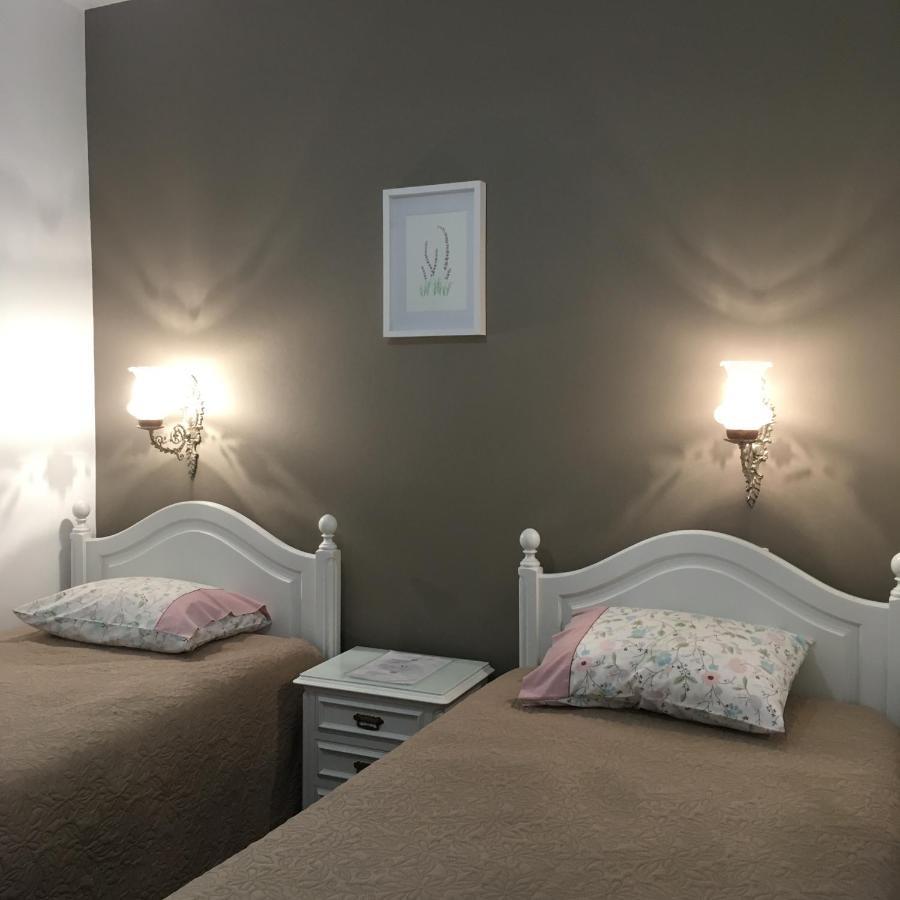 Casa Do Til Bed & Breakfast