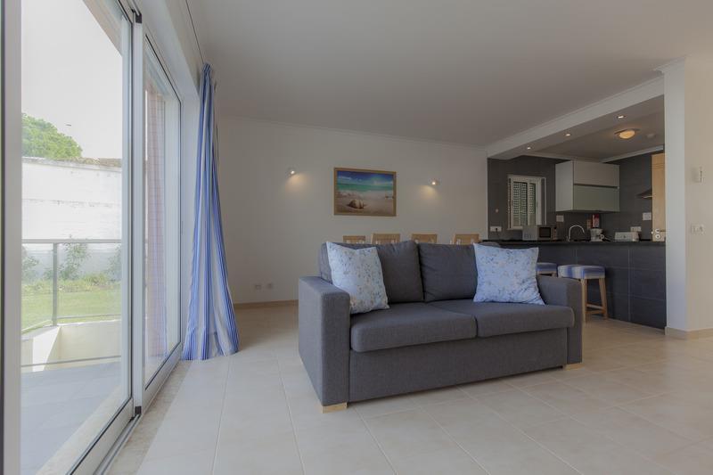 Hello Aparthotel Carvoeiro (Lagoa)