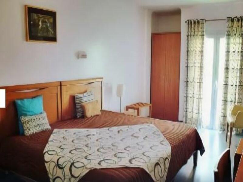 Wot Pinhalmar Hotel