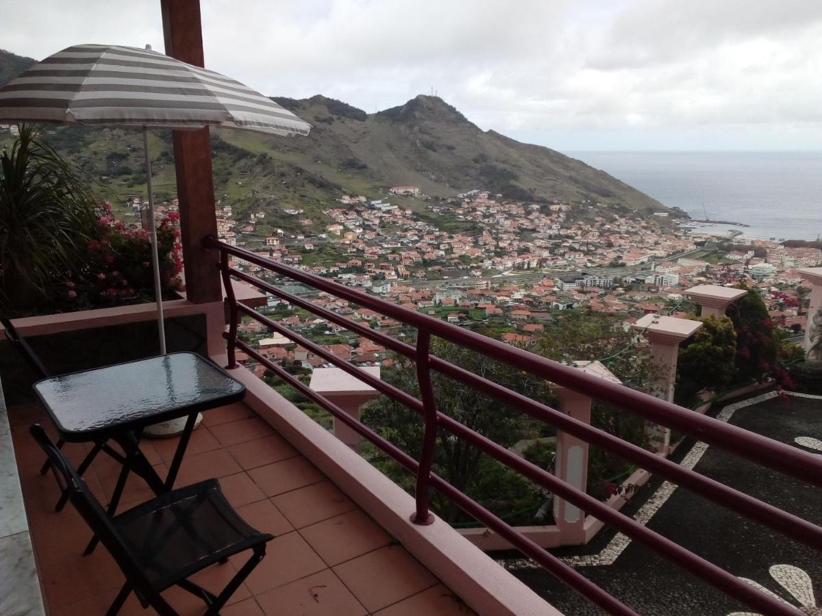 Moradia Cor De Rosa Machico (Madeira)