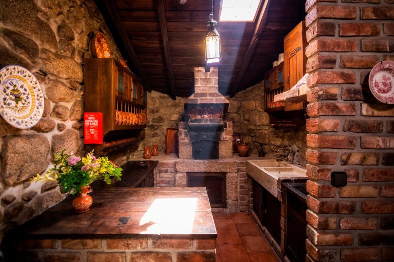 Moinho De Estoraos Country house *
