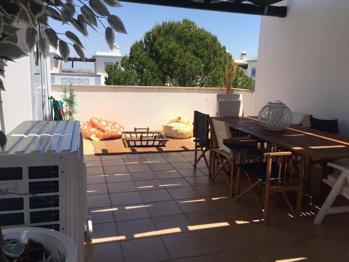 Garden Villa, Cosy House By The Sea Holiday home