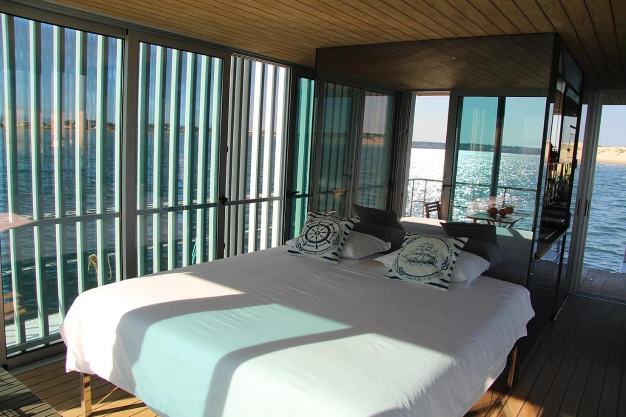 Hotel en barco Barco Casa *