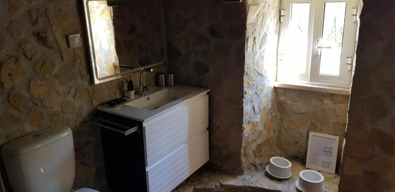 Al - Haoleguesthouse * Sobral de Monte Agraco