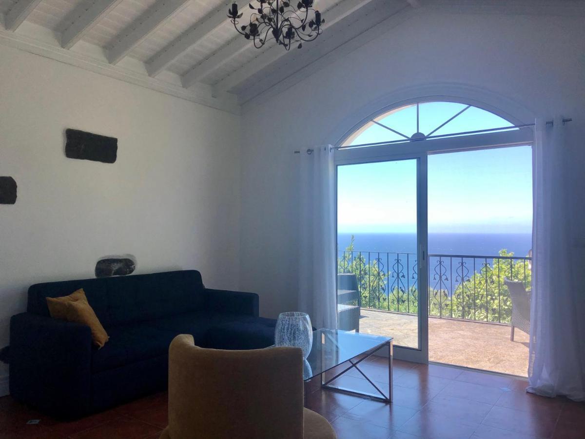 Holiday home La Vigie De Castelrock *