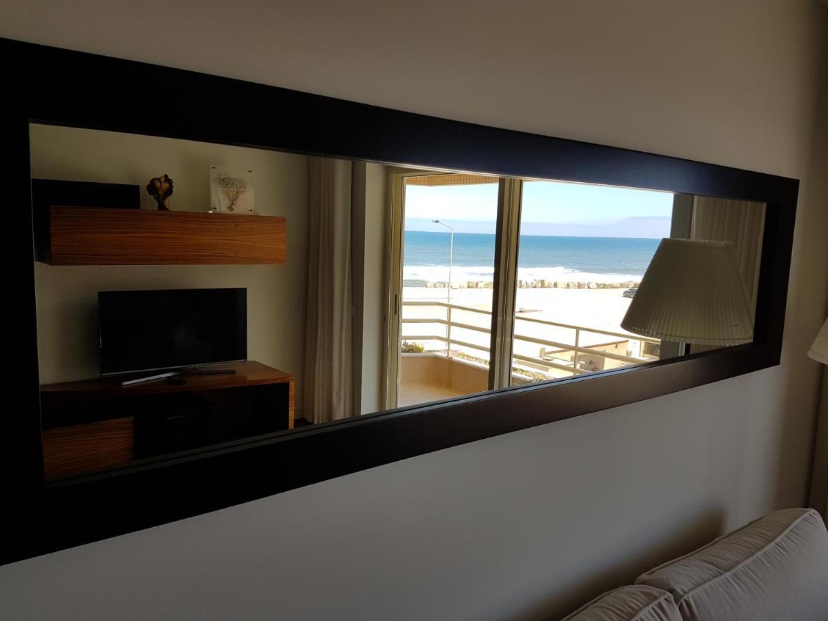 Facing The Sea Furadouro