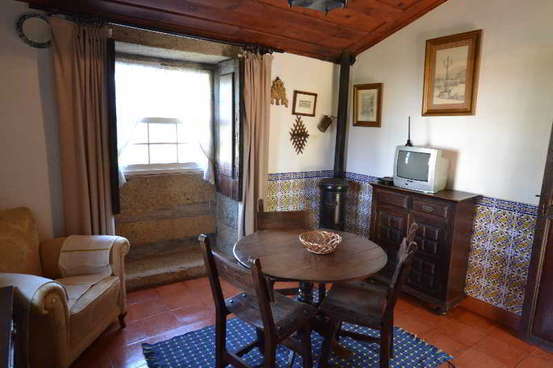 Quinta Da Aldeia Country house *