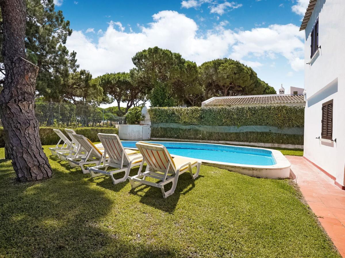 Lovely Villa In Vilamoura With Private Pool Villa *