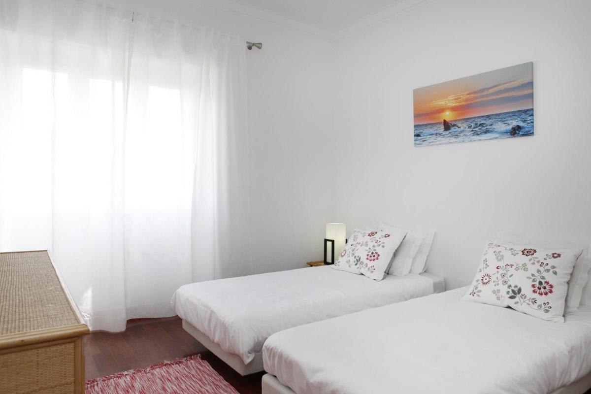 Apartment Comfortable And Central Cascais