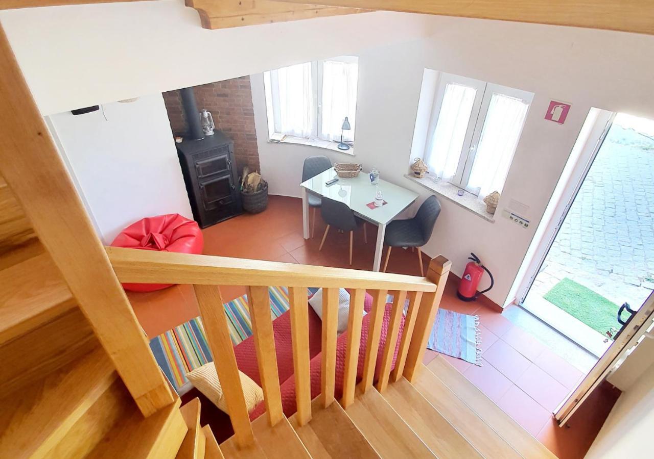 Casas Da Ribeira Country house *