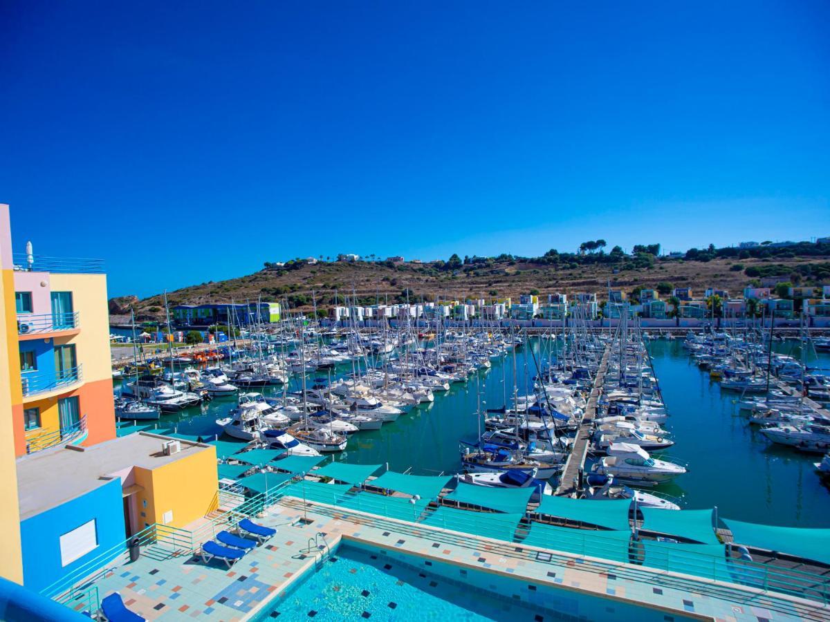 Luxury 1 Bedroom Apartment, Marina De Appartement *