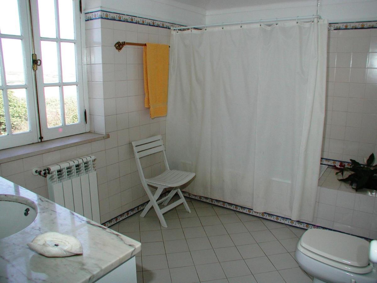 Casa Do Castelo - Turismo De Habitacao Bed & Breakfast Atouguia Da Baleia