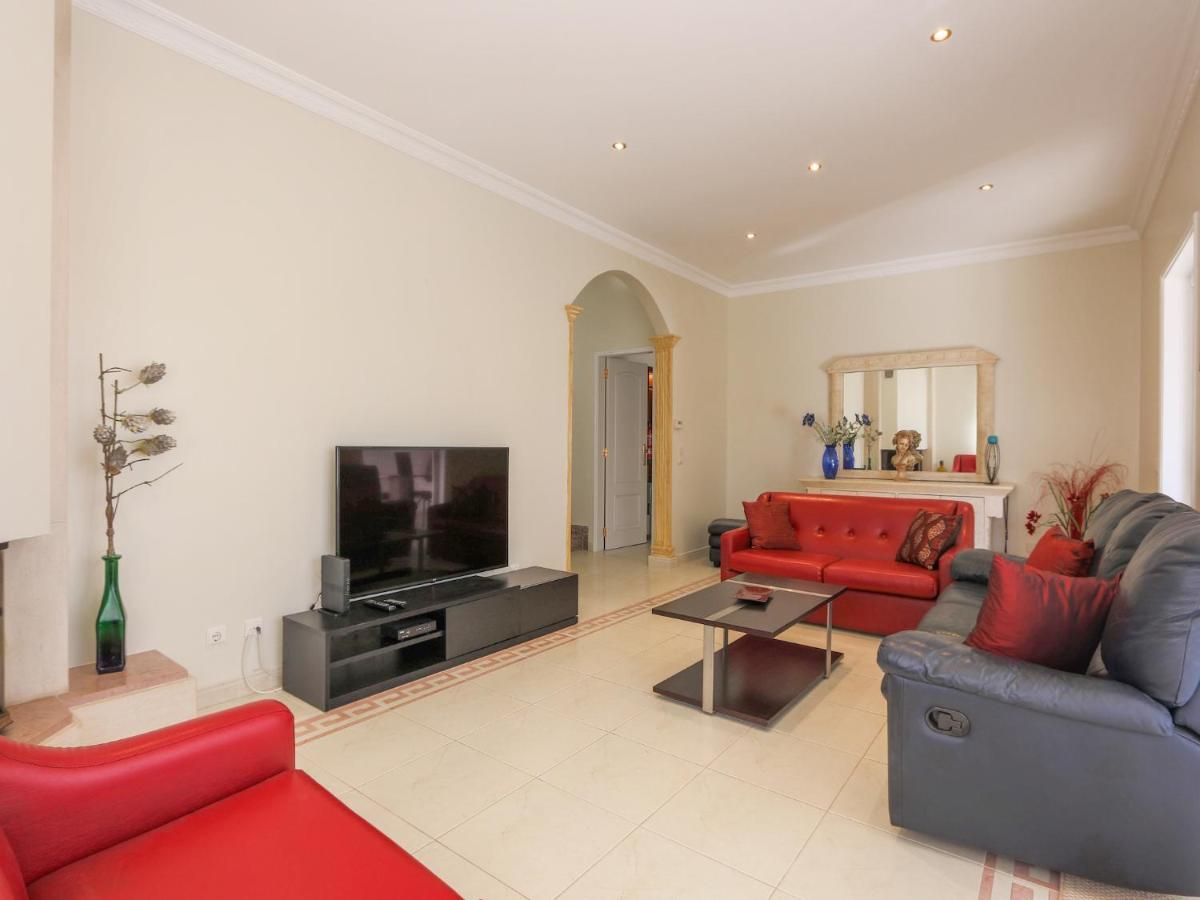 Luxury Pescadinha Near Beach, Villa