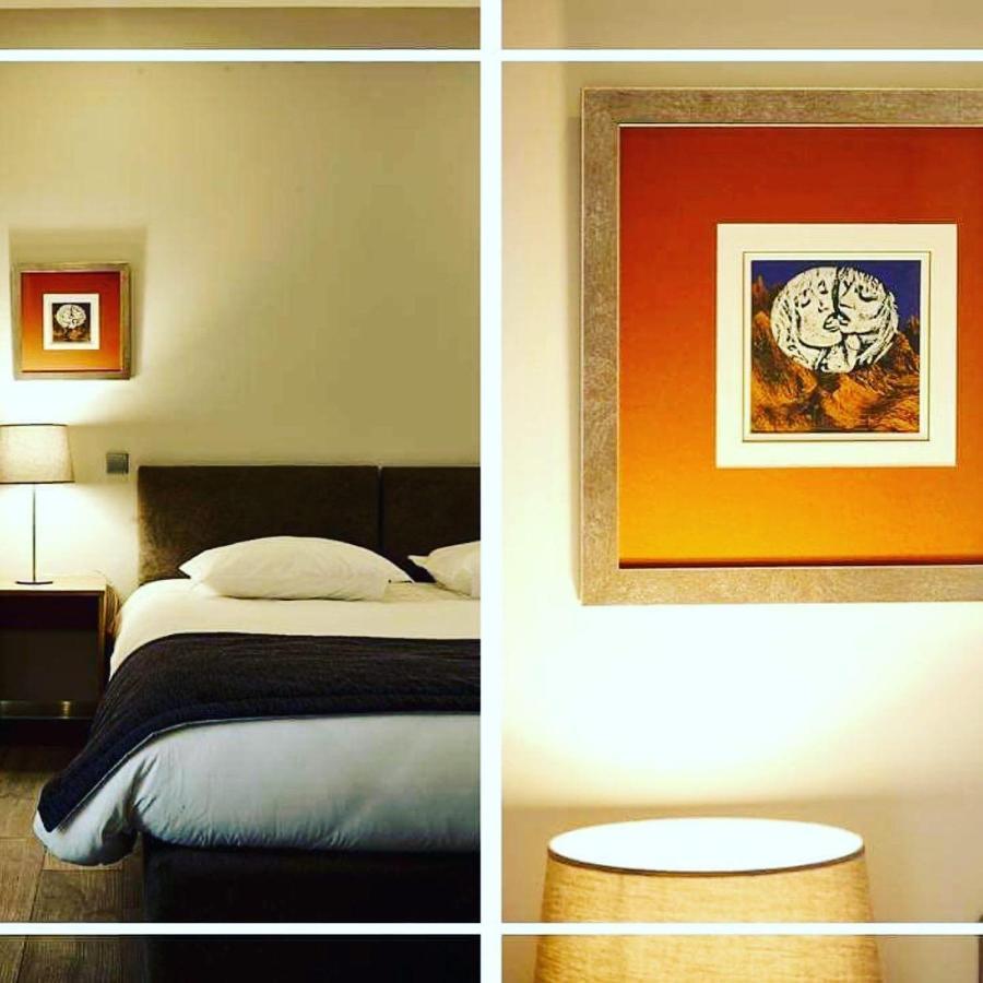 Hotel 8