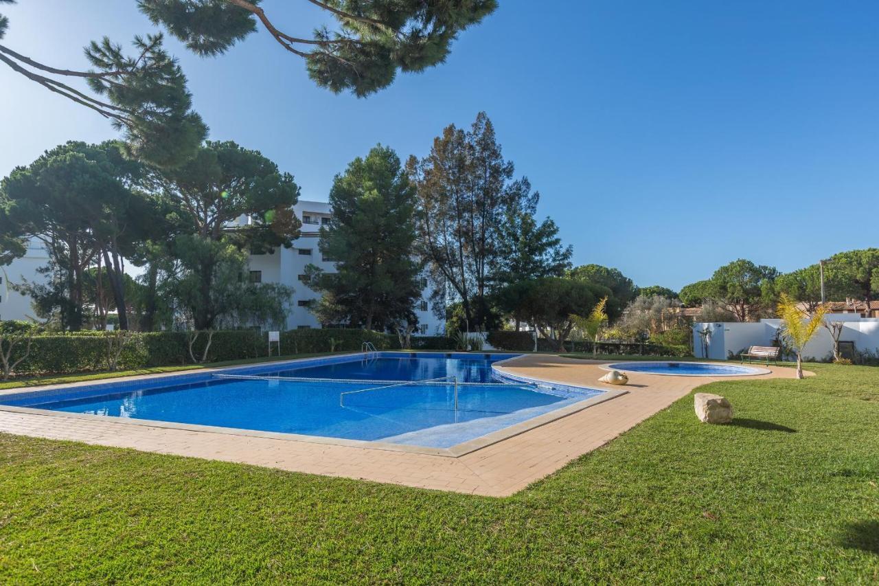 Modern Floor 60m2 - Balcony With Pool & Sea View - Vilamoura